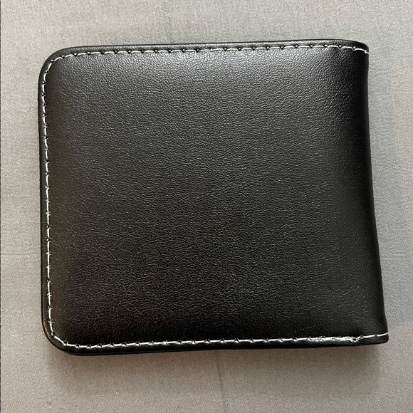 Death Note L brand new anime wallet - Picture 2 of 3